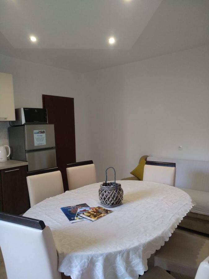 Apartments Laus Zavalatica Εξωτερικό φωτογραφία