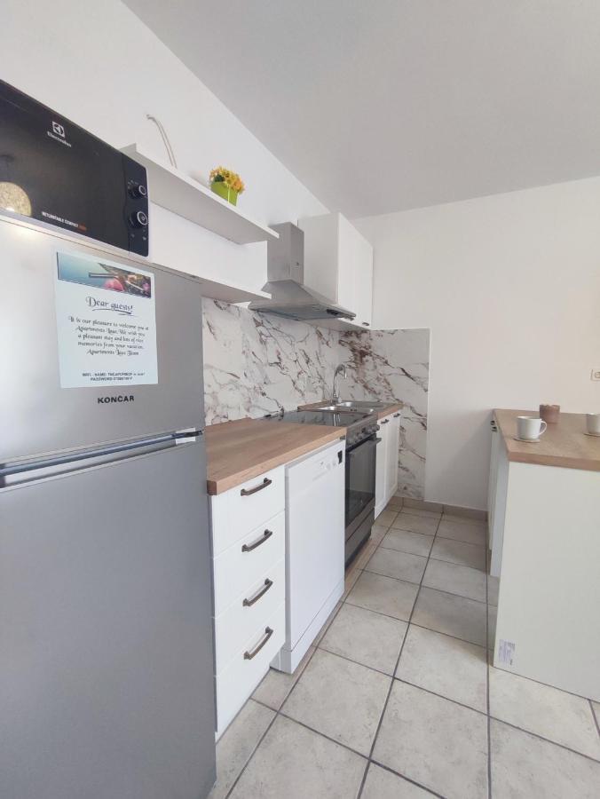 Apartments Laus Zavalatica Εξωτερικό φωτογραφία