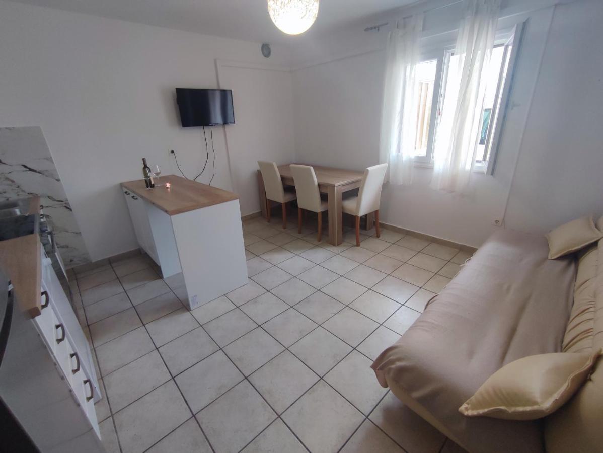 Apartments Laus Zavalatica Εξωτερικό φωτογραφία